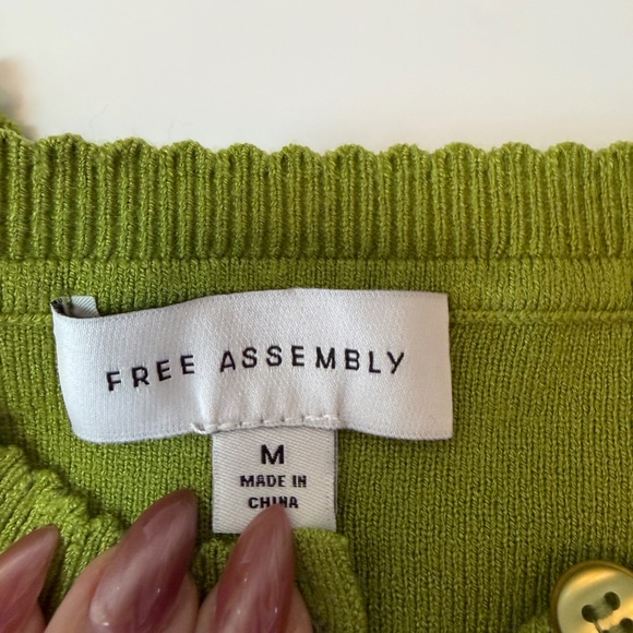 Olive Green Women's Cardigan Sweater. Excellent Condition Size M - Picture 9 of 11